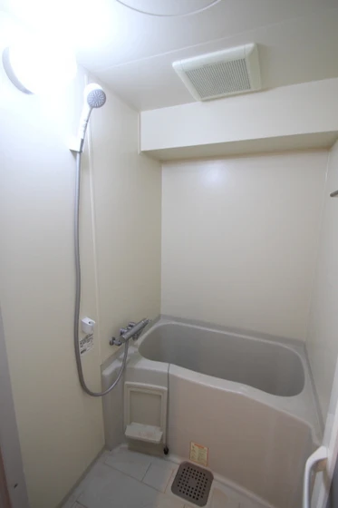 アンブシュール京橋