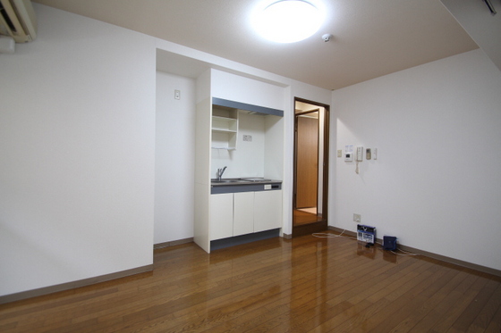 アンブシュール京橋