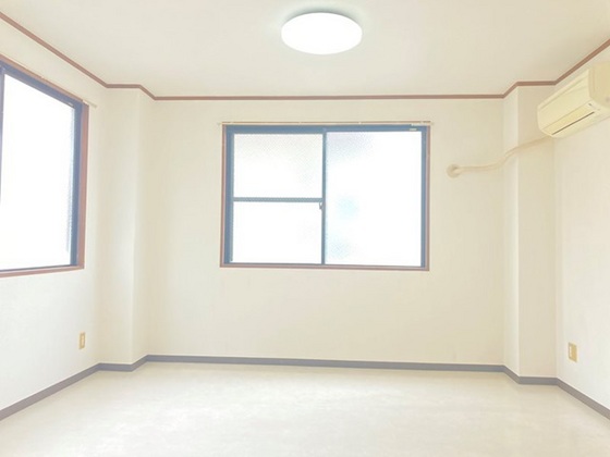 アドラシオン京橋