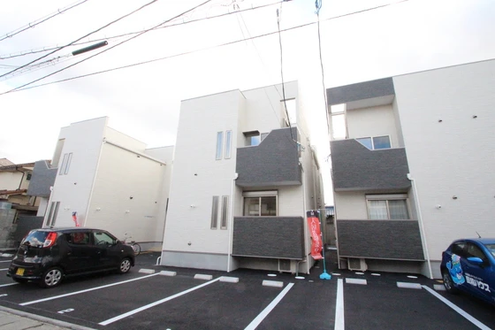 GRANDTIC SAKURA(グランティック サクラ)