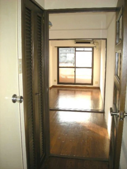 ライオンズマンション中山下