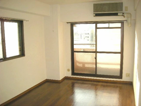 ライオンズマンション中山下