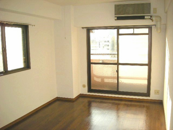 ライオンズマンション中山下