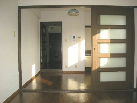 ライオンズマンション中山下