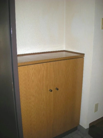 ライオンズマンション中山下