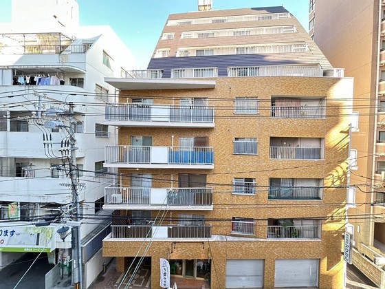 ホーメスト山根