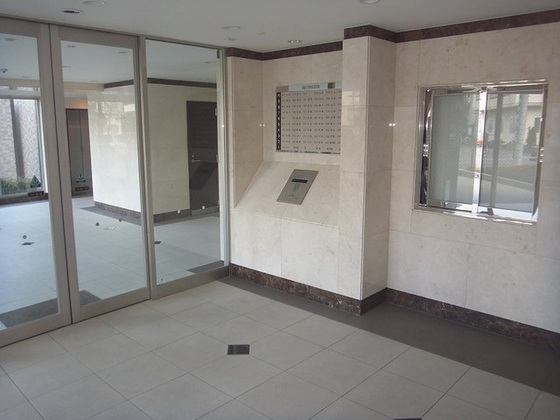 アルファスマート庭瀬駅前