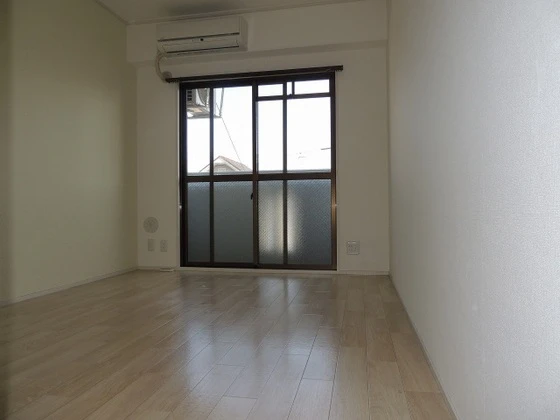 メープル西観音