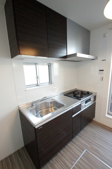 ライフメント伴駅前