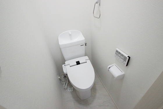 ライフメント伴駅前