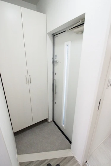 ライフメント伴駅前