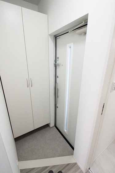 ライフメント伴駅前