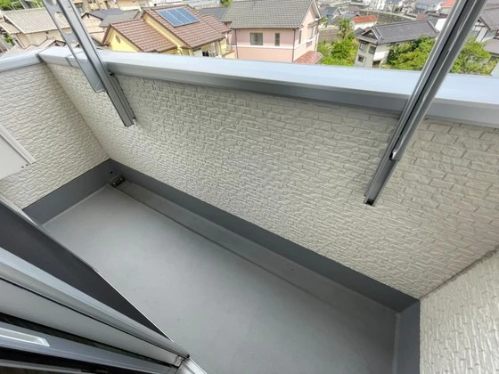 ライフメント伴駅前