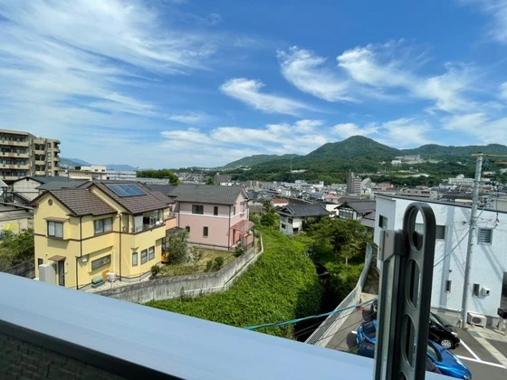 ライフメント伴駅前