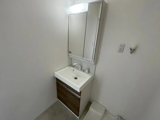 ライフメント伴駅前