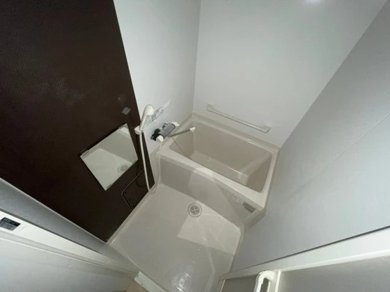 ミランダ宇那木山