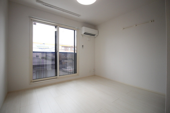 カーサ・リアライズ寿町