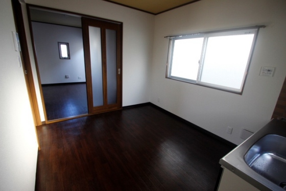 アイランドビル18