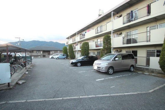 スミヤハイツB棟