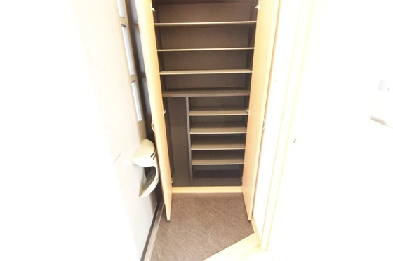 セジュール石田 F棟