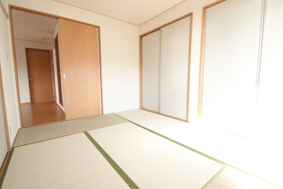 セジュール石田 F棟