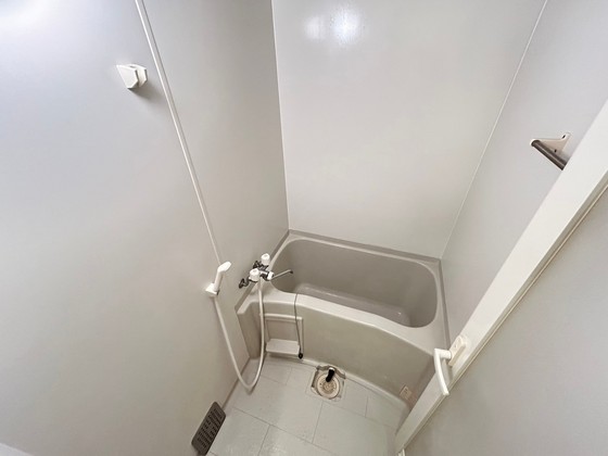 ルームサンコート