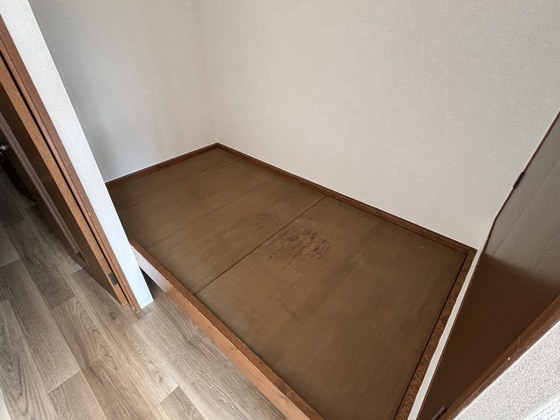 ルームサンコート