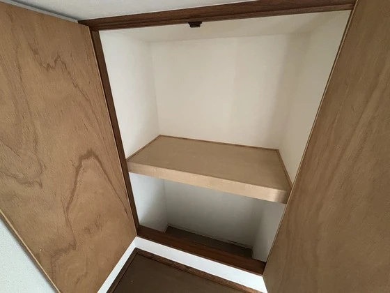 ルームサンコート