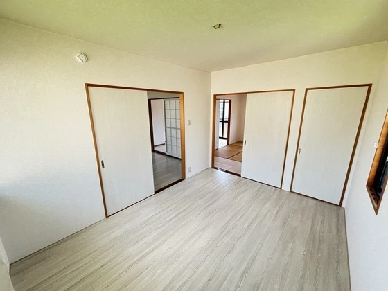 エステート飛鳥A