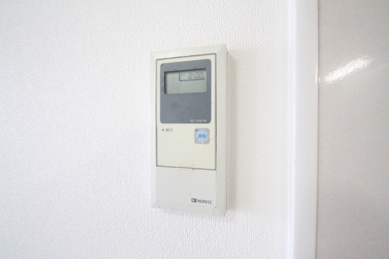 フラット新屋敷