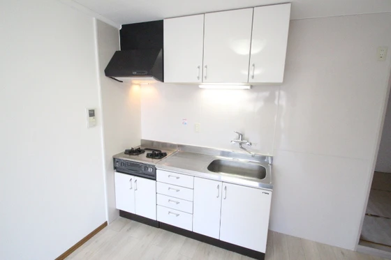 フラット新屋敷