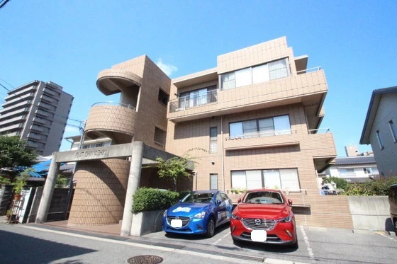 フラット新屋敷