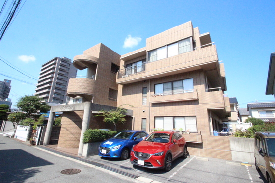 フラット新屋敷