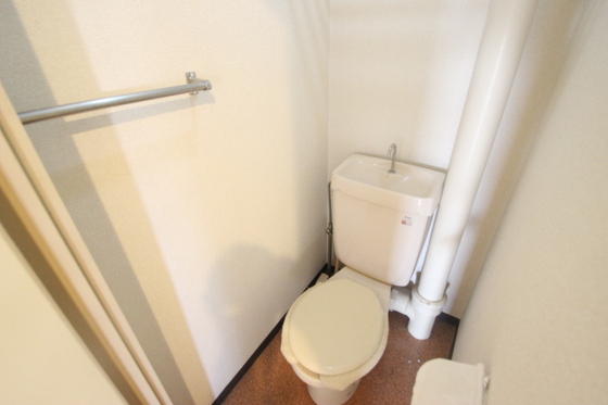 コーポハピネス