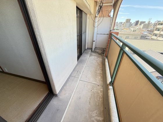 コーポハピネス