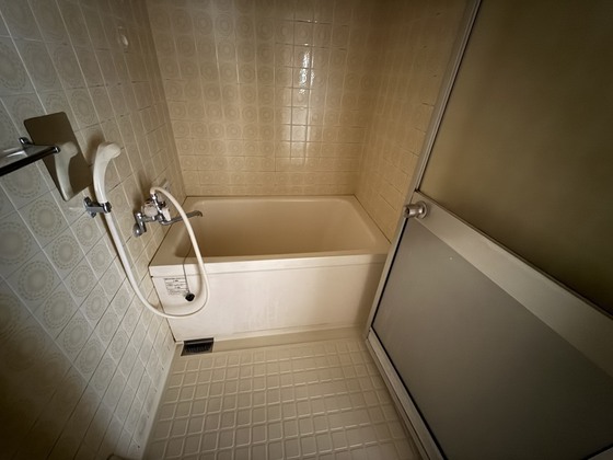 コーポハピネス