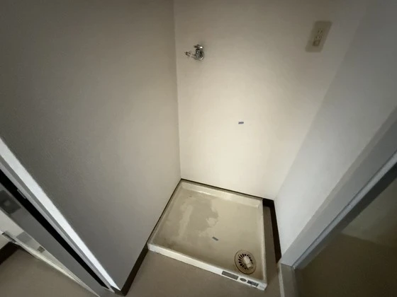 コーポハピネス