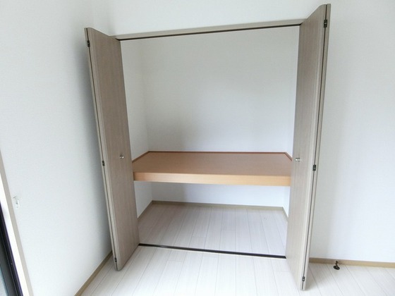 セジュール友清 E棟