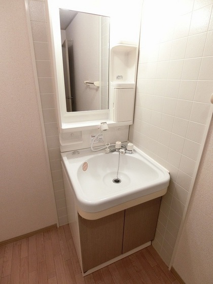 セジュール友清 E棟