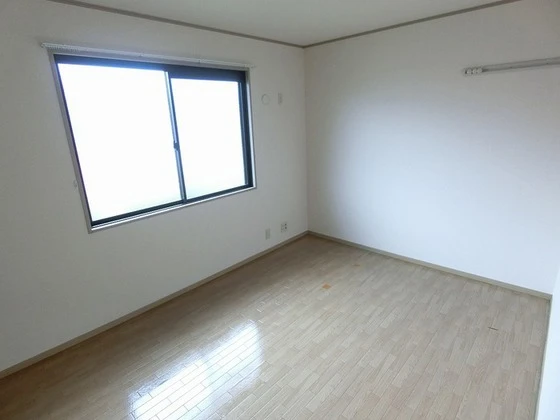 セジュール友清 E棟