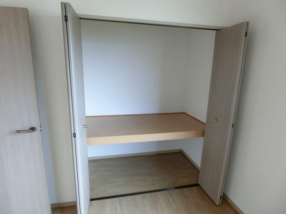 セジュール友清 E棟