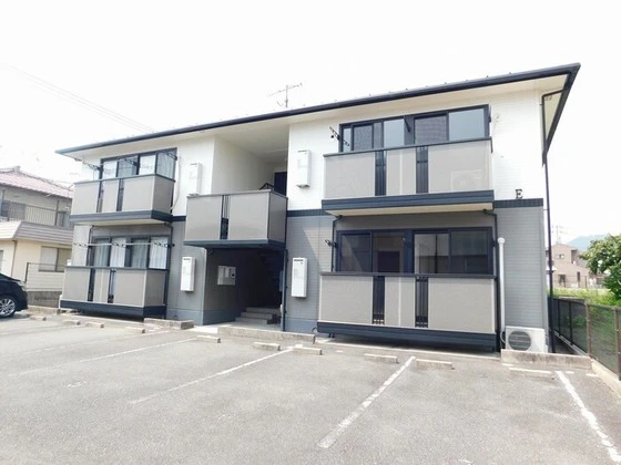 セジュール友清 E棟