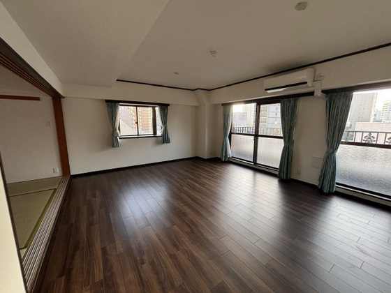 ライオンズマンション京橋川公園