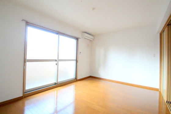 レジデンス鹿田