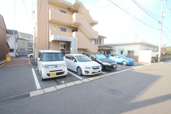 レジデンス鹿田