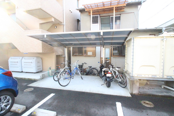 レジデンス鹿田