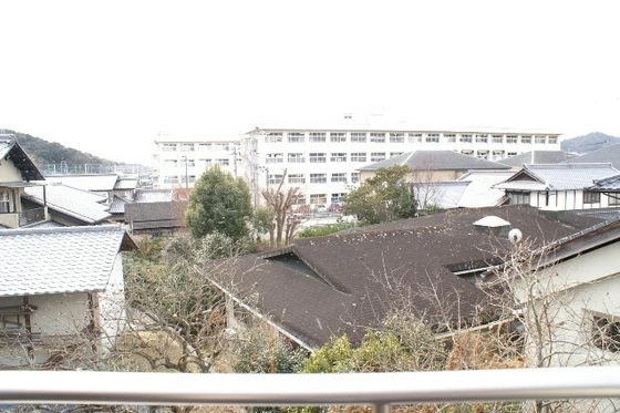 シャーメゾン八幡東