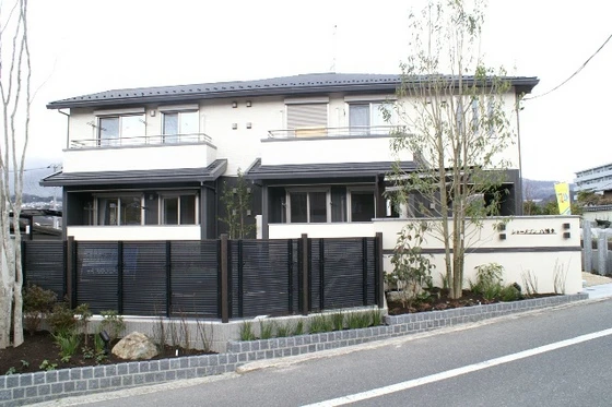 シャーメゾン八幡東