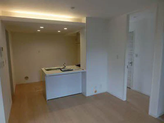 シャーメゾンあき