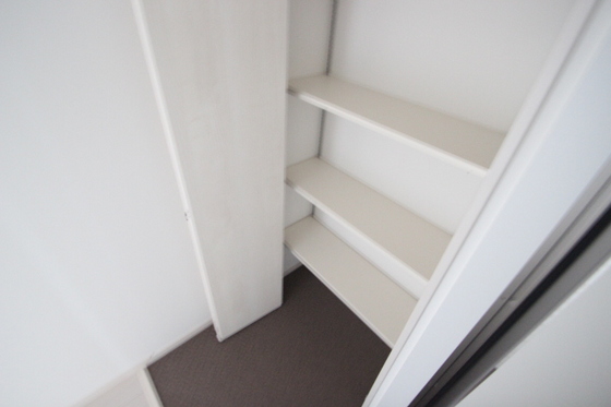 ヴァンヴェール八木